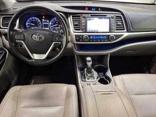 used 2019 Toyota Highlander car, priced at $28,100