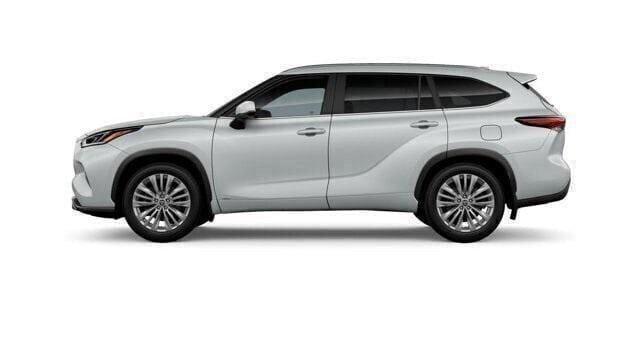 new 2026 Toyota Highlander Hybrid car, priced at $57,652