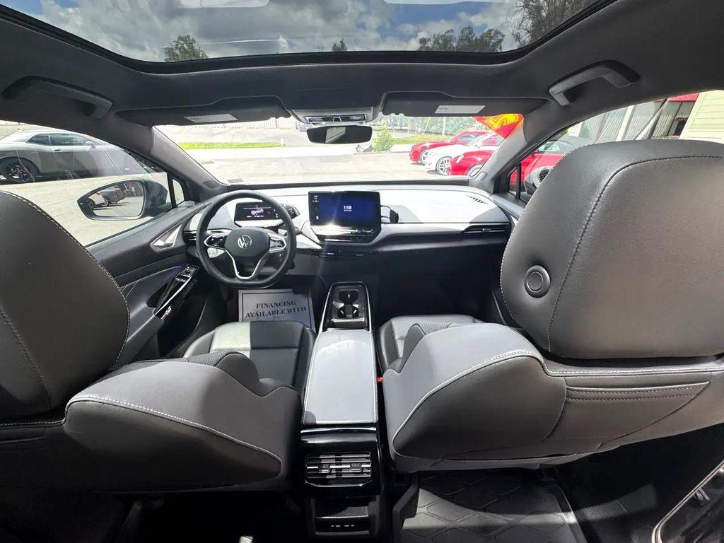 used 2024 Volkswagen ID.4 car, priced at $22,950