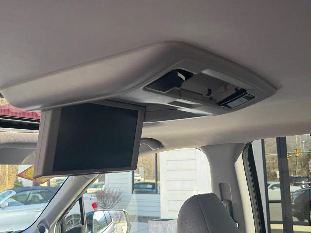 used 2018 Honda Pilot car, priced at $28,950