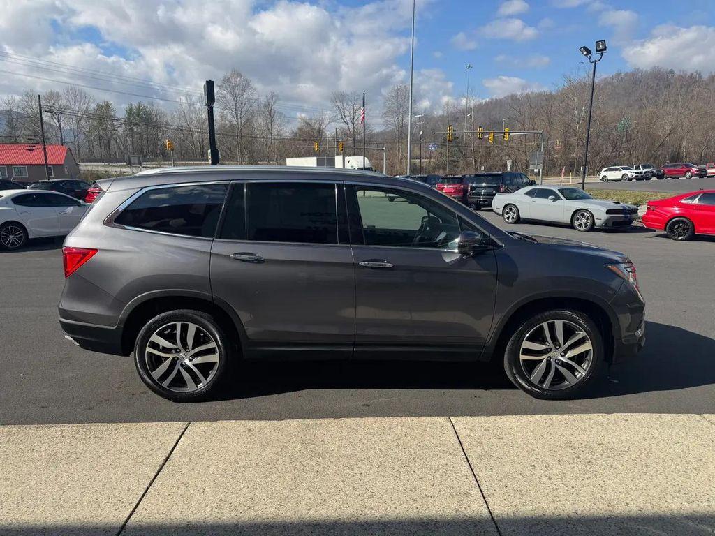 used 2018 Honda Pilot car, priced at $28,950