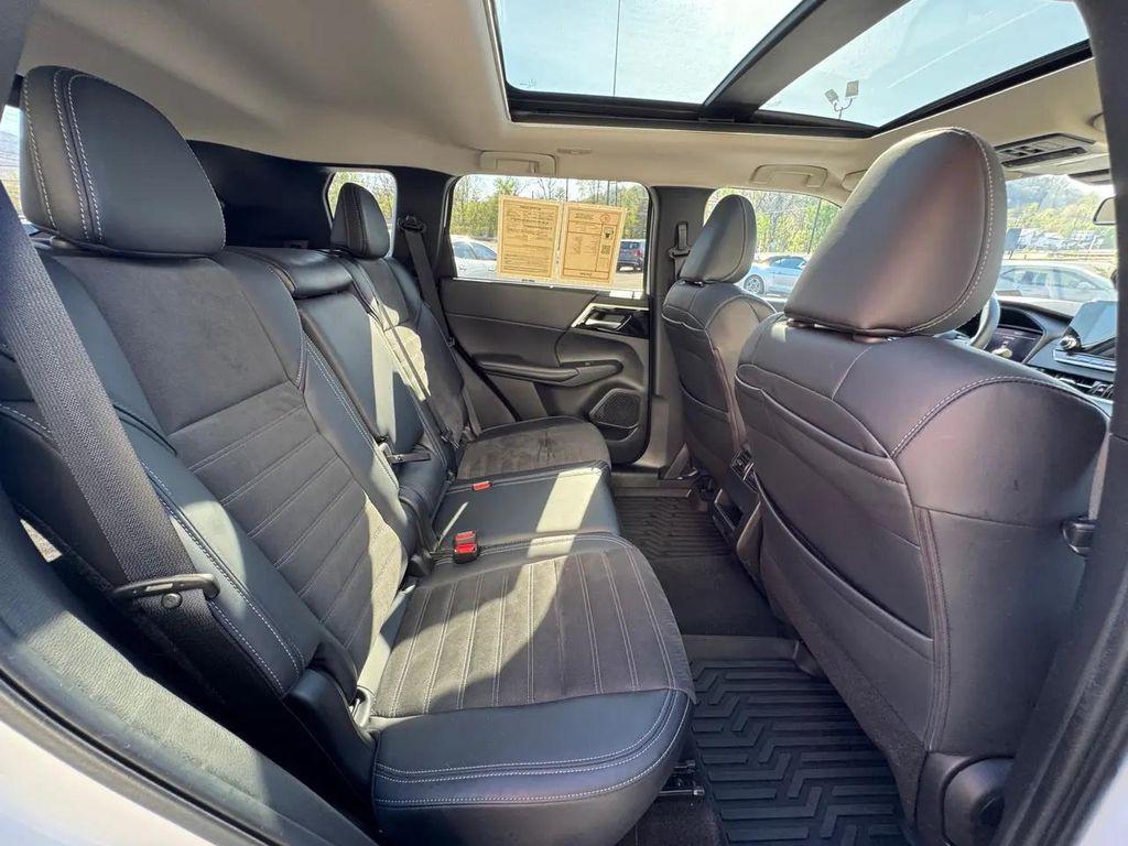 used 2024 Mitsubishi Outlander car, priced at $28,950