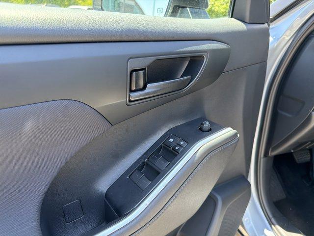 used 2020 Toyota Highlander car, priced at $23,500