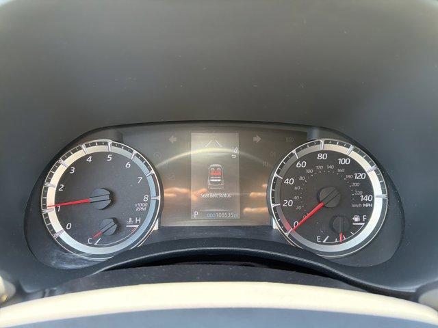 used 2020 Toyota Highlander car, priced at $23,500