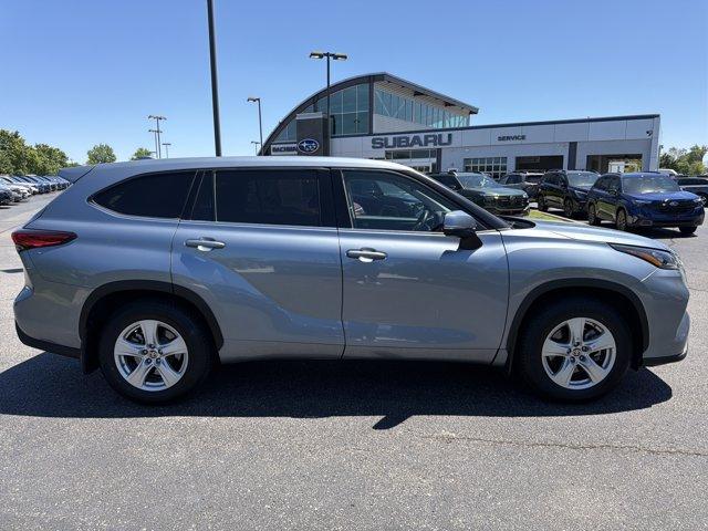 used 2020 Toyota Highlander car, priced at $23,500