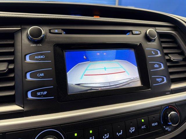 used 2019 Toyota Highlander car, priced at $18,500