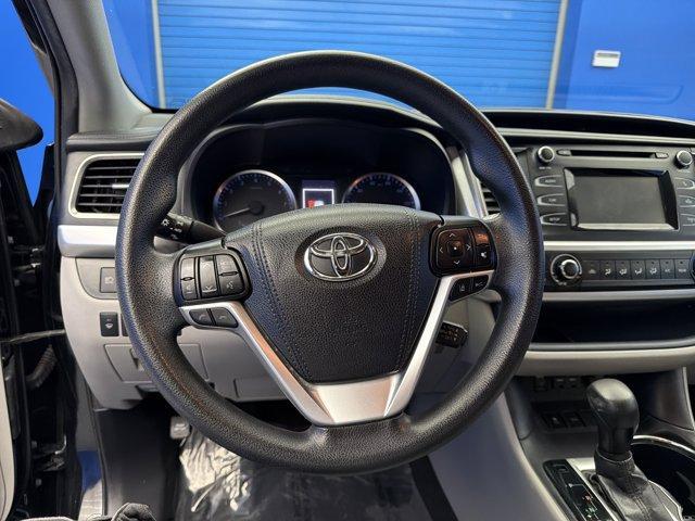 used 2019 Toyota Highlander car, priced at $18,500