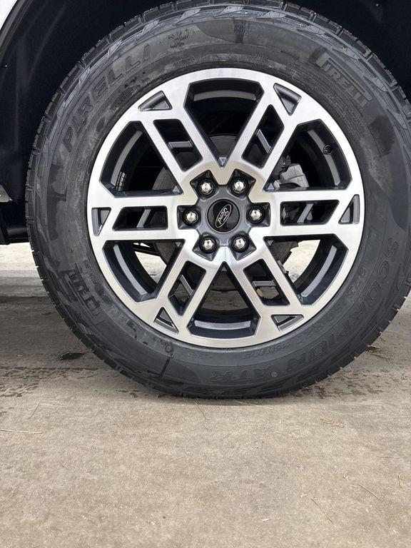 new 2026 Ford Expedition car, priced at $71,010