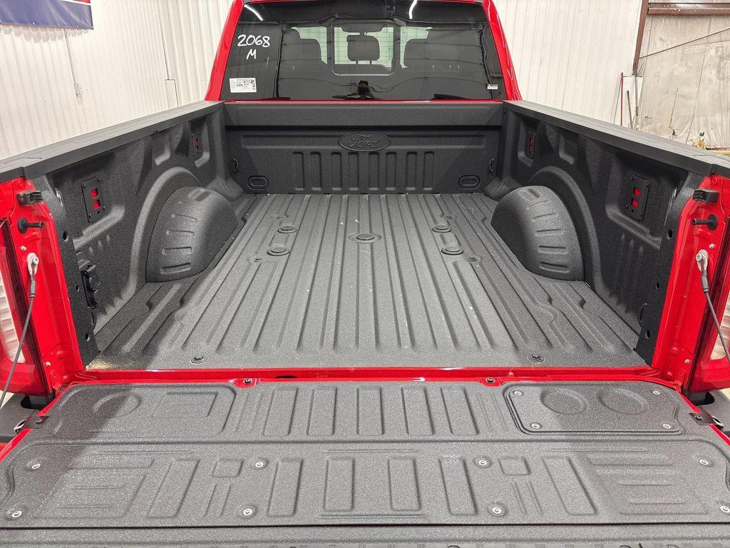 new 2025 Ford F-250 car, priced at $85,728