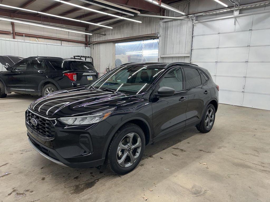 used 2025 Ford Escape car, priced at $26,500