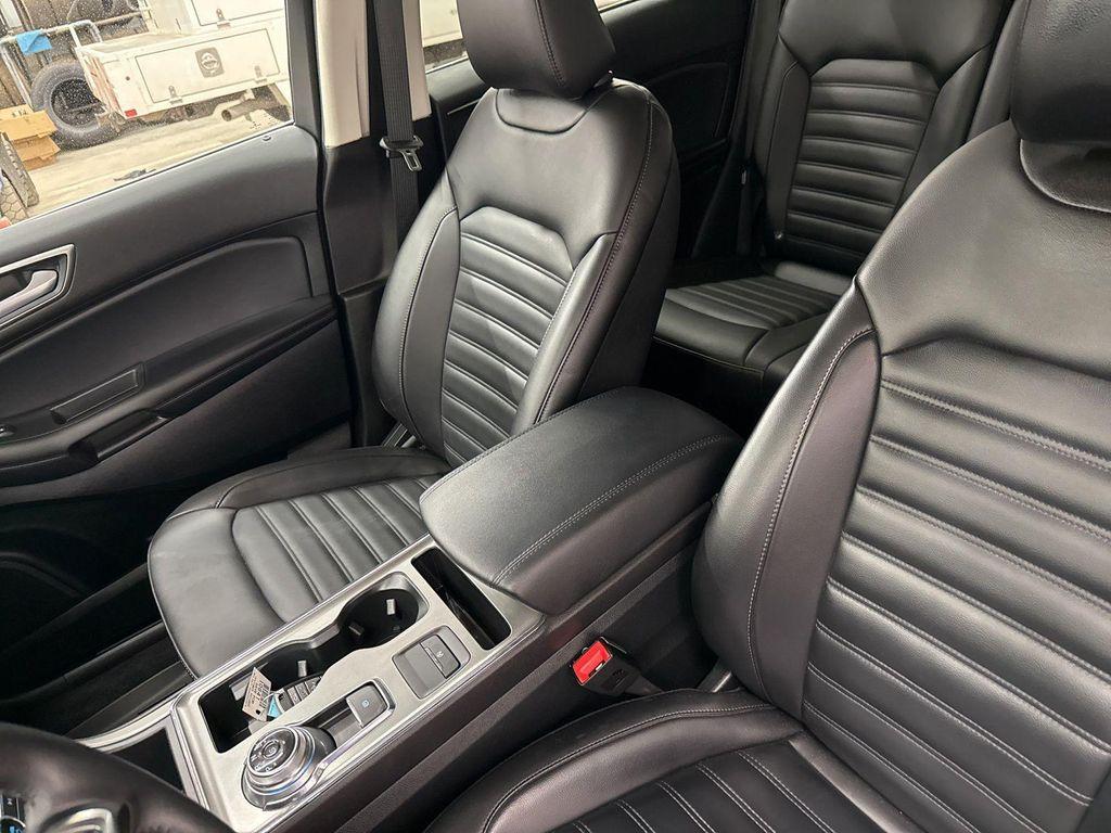 used 2022 Ford Edge car, priced at $26,000