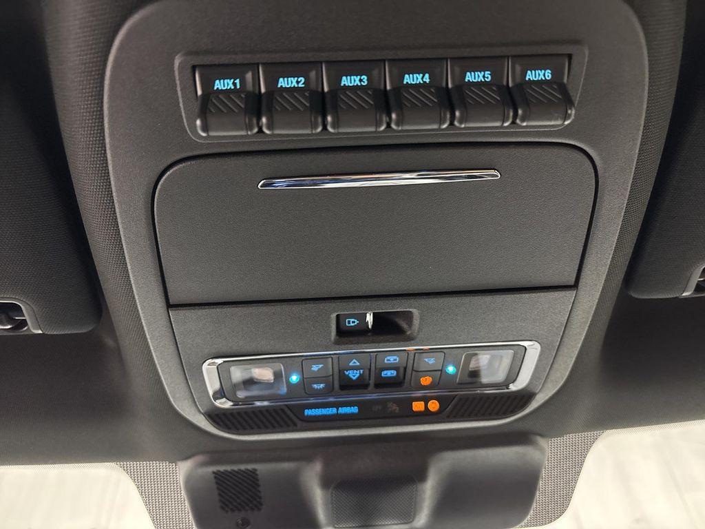 new 2025 Ford F-250 car, priced at $85,684