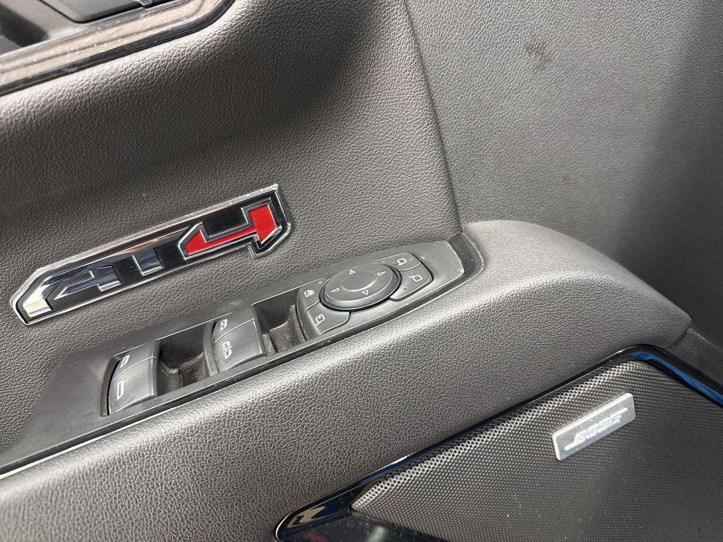 used 2022 GMC Sierra 1500 car, priced at $38,680