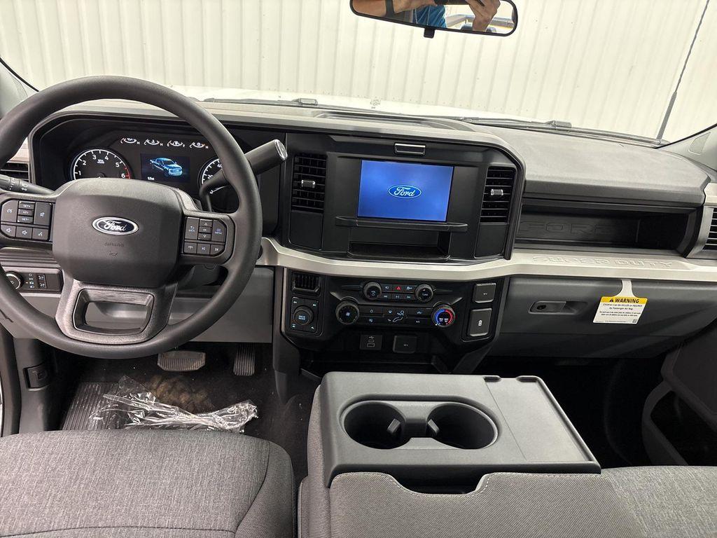 new 2025 Ford F-350 car, priced at $55,030