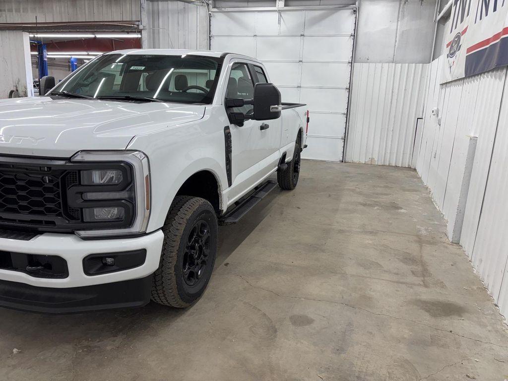 new 2025 Ford F-350 car, priced at $55,030
