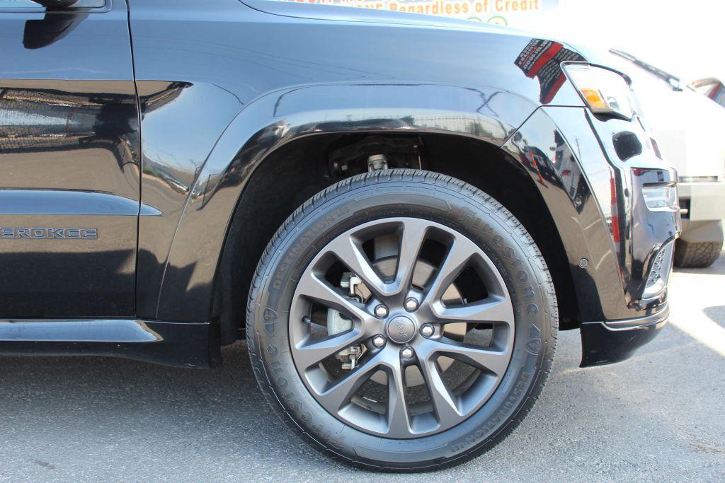 used 2018 Jeep Grand Cherokee car, priced at $17,995