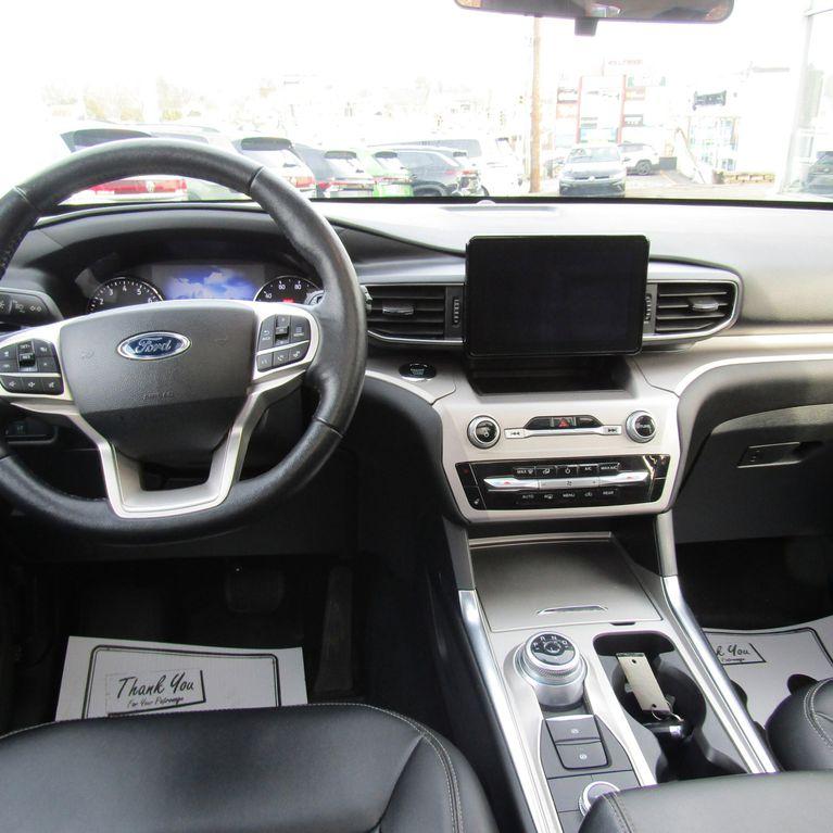 used 2022 Ford Explorer car, priced at $24,998