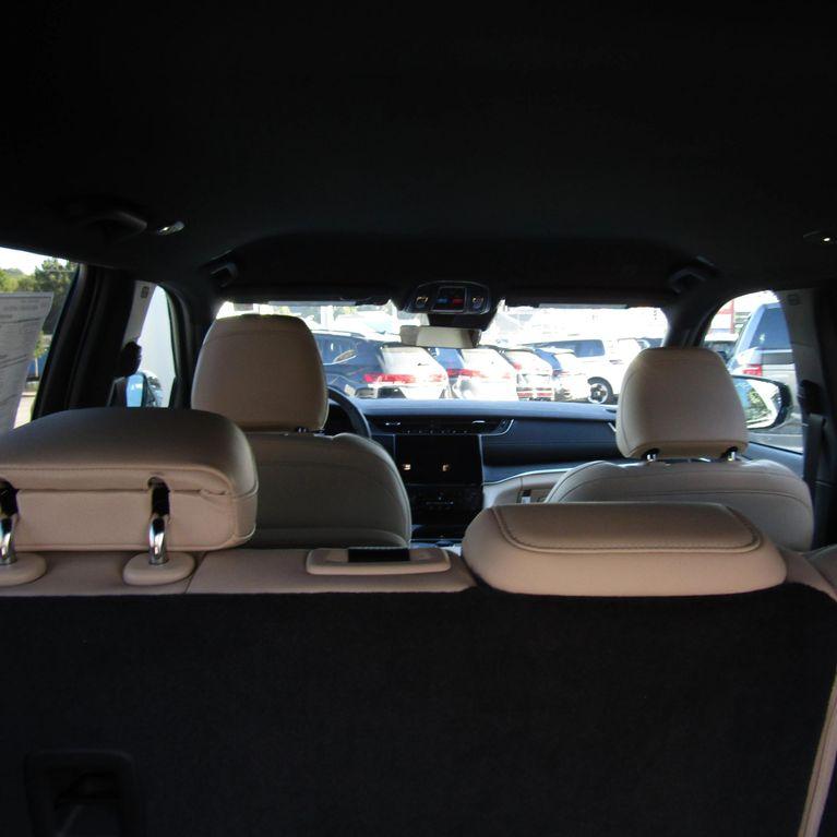 new 2025 Jeep Grand Cherokee car, priced at $37,109