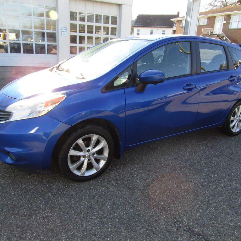 used 2015 Nissan Versa Note car, priced at $4,995