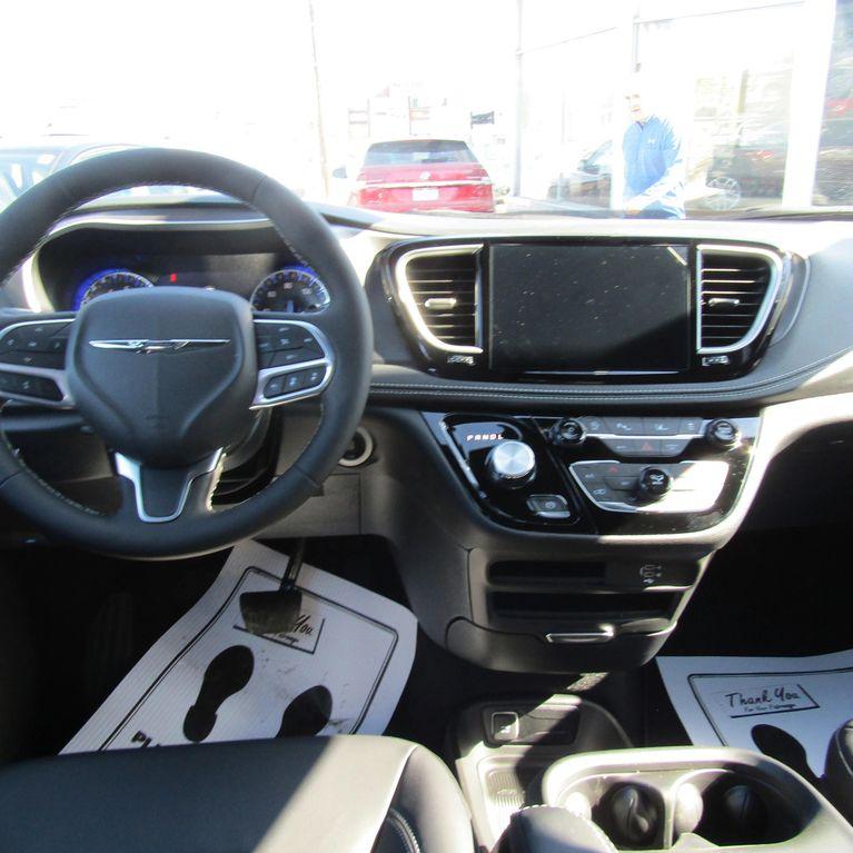 new 2026 Chrysler Pacifica car, priced at $44,738