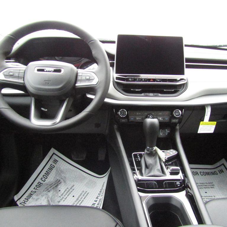 new 2026 Jeep Compass car, priced at $27,048