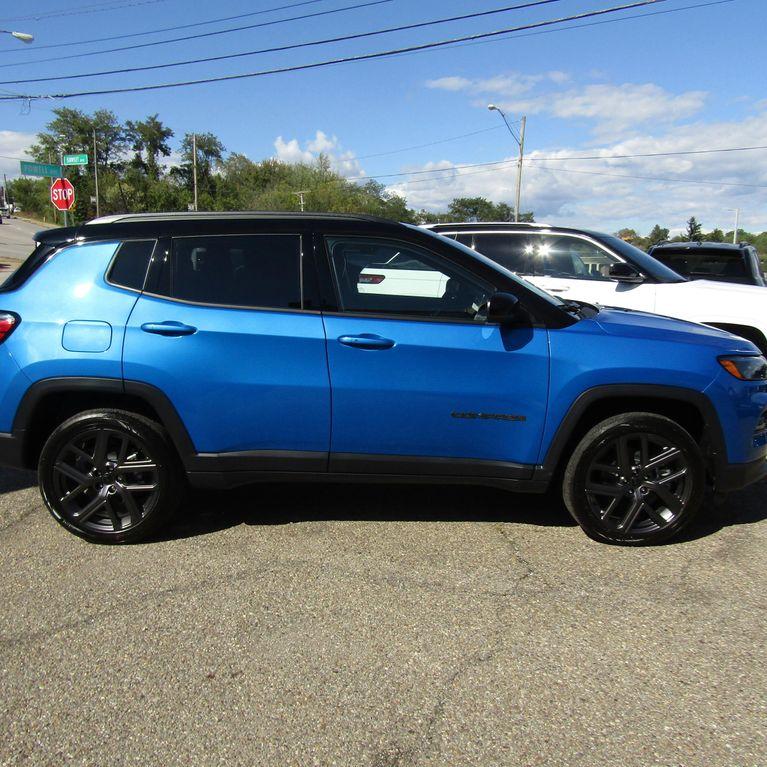 new 2026 Jeep Compass car, priced at $26,484