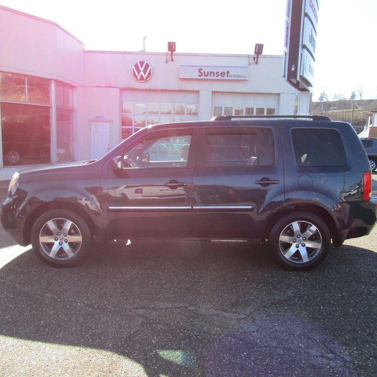 used 2012 Honda Pilot car, priced at $10,999