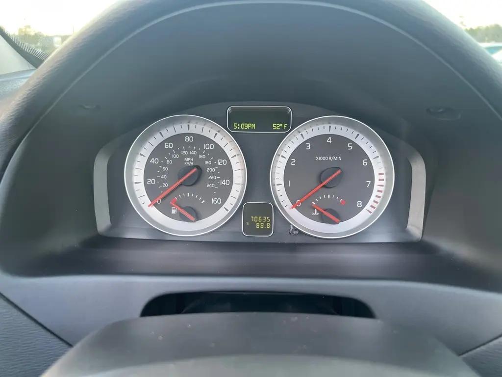 used 2013 Volvo C70 car, priced at $13,850