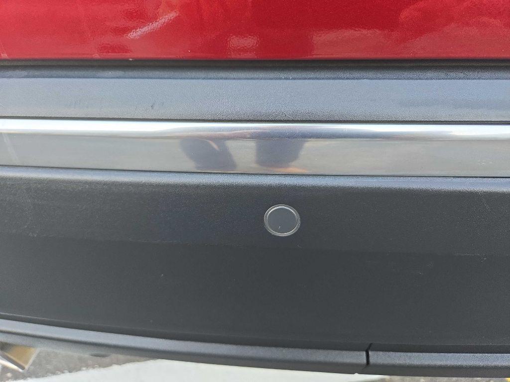 used 2017 Cadillac XT5 car, priced at $12,495