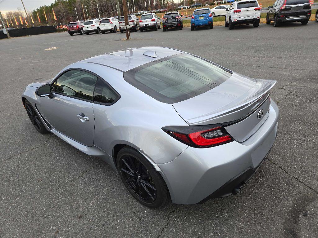 used 2023 Toyota GR86 car, priced at $26,485