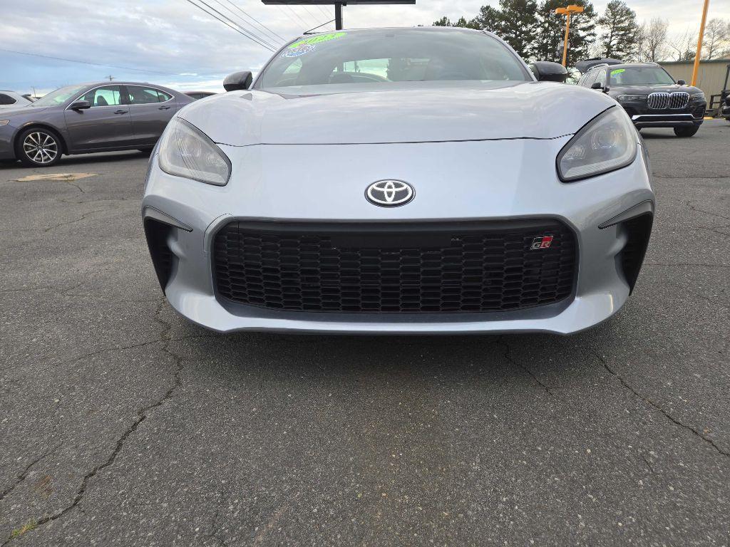 used 2023 Toyota GR86 car, priced at $26,485