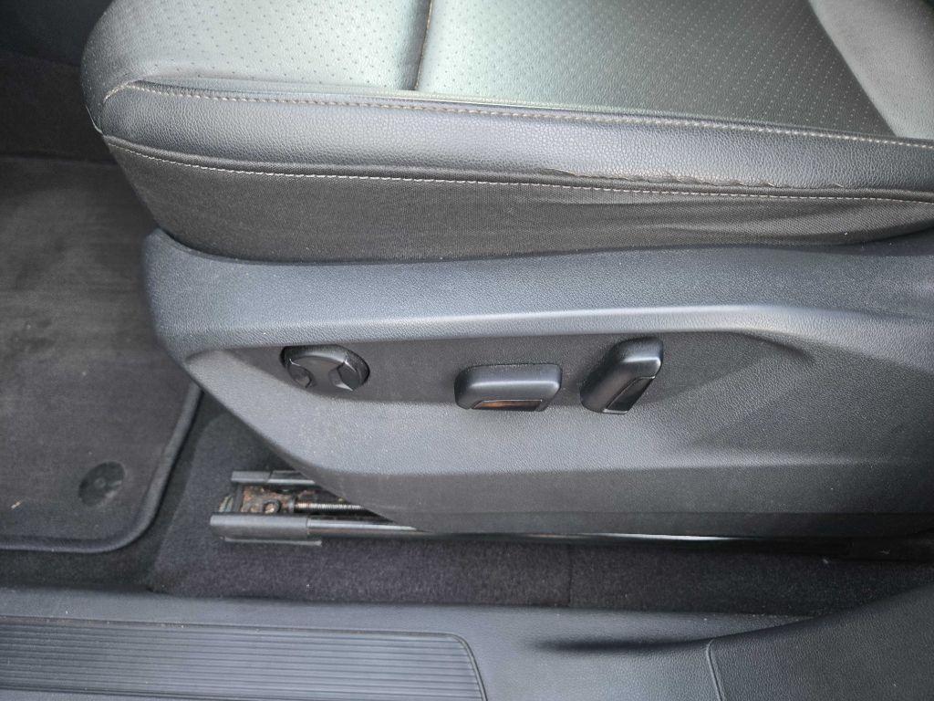 used 2019 Volkswagen Atlas car, priced at $13,250