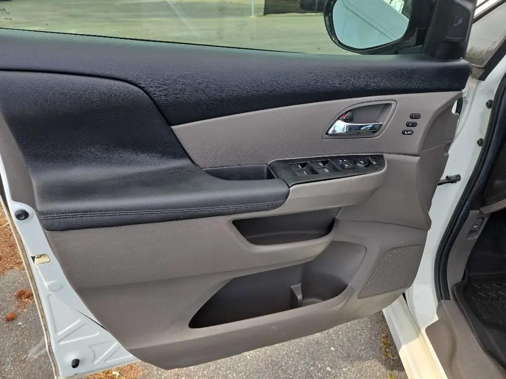 used 2014 Honda Odyssey car, priced at $12,475