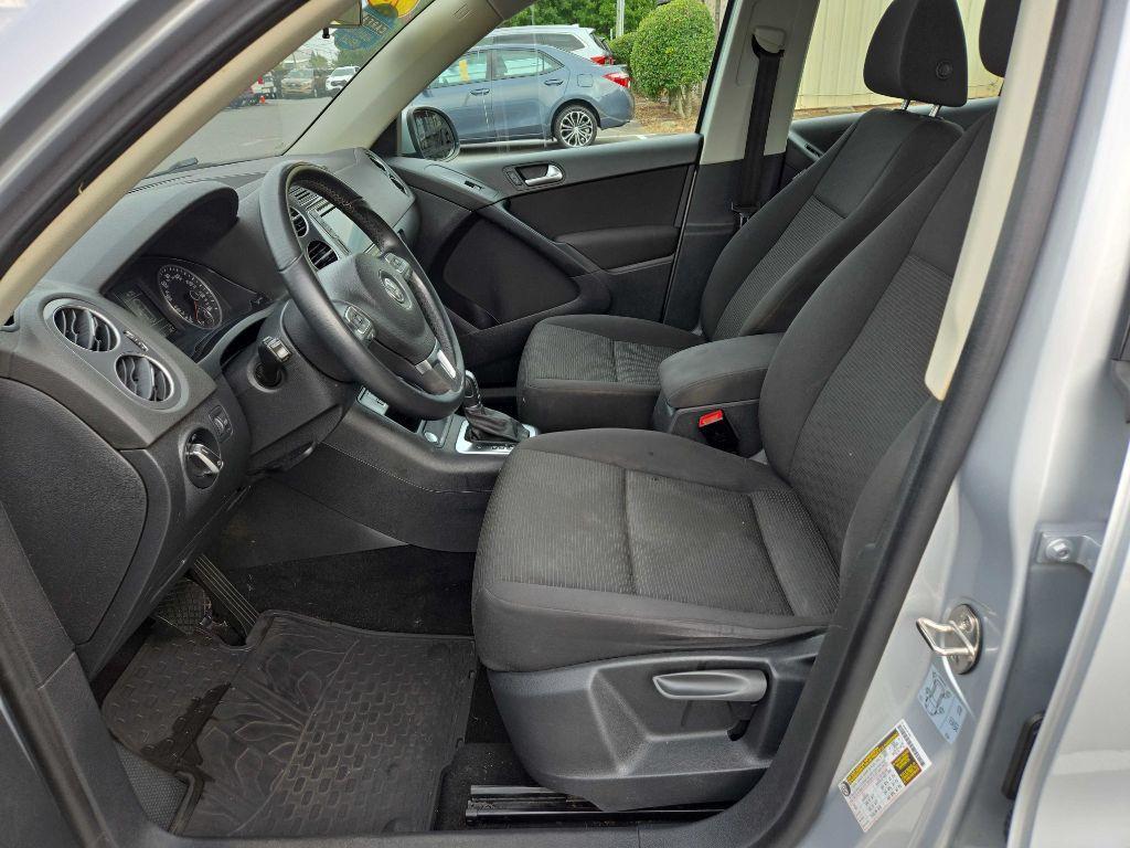 used 2018 Volkswagen Tiguan Limited car, priced at $9,400