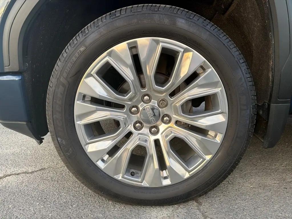 used 2020 GMC Sierra 1500 car, priced at $34,995