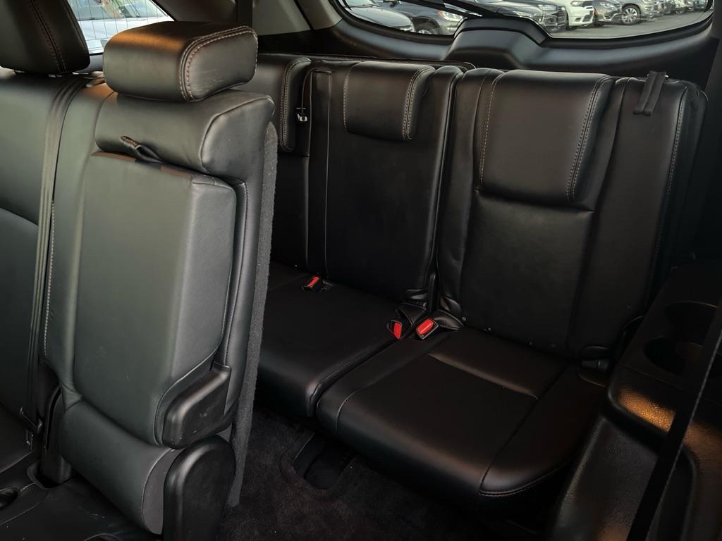 used 2017 Toyota Highlander car, priced at $18,995