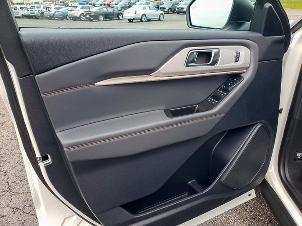 new 2026 Ford Explorer car, priced at $45,675