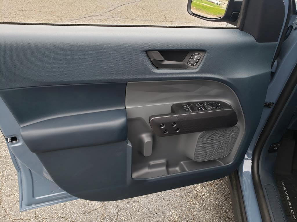 new 2025 Ford Maverick car, priced at $34,000