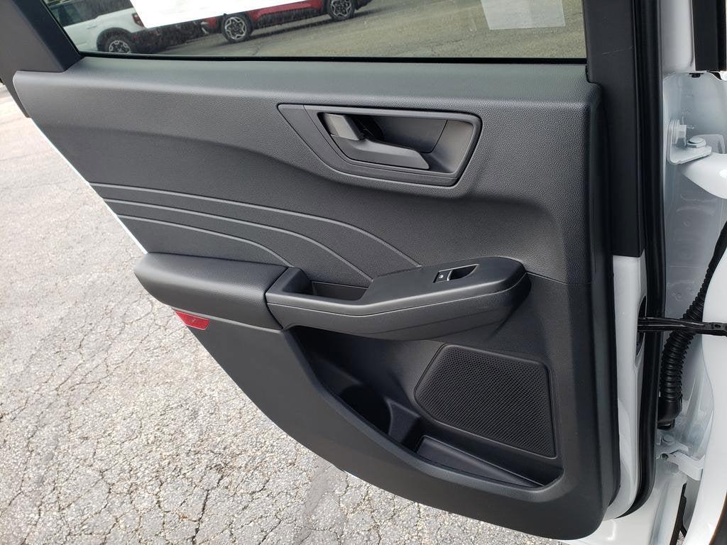 new 2026 Ford Escape car, priced at $31,535