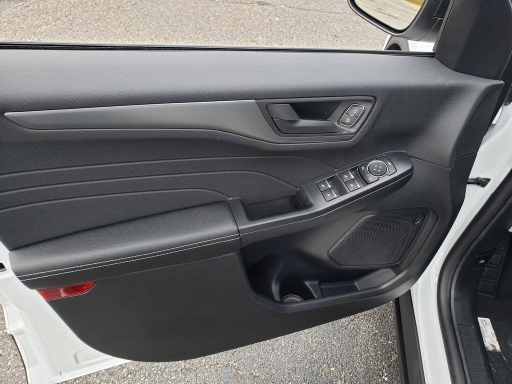 new 2026 Ford Escape car, priced at $31,535