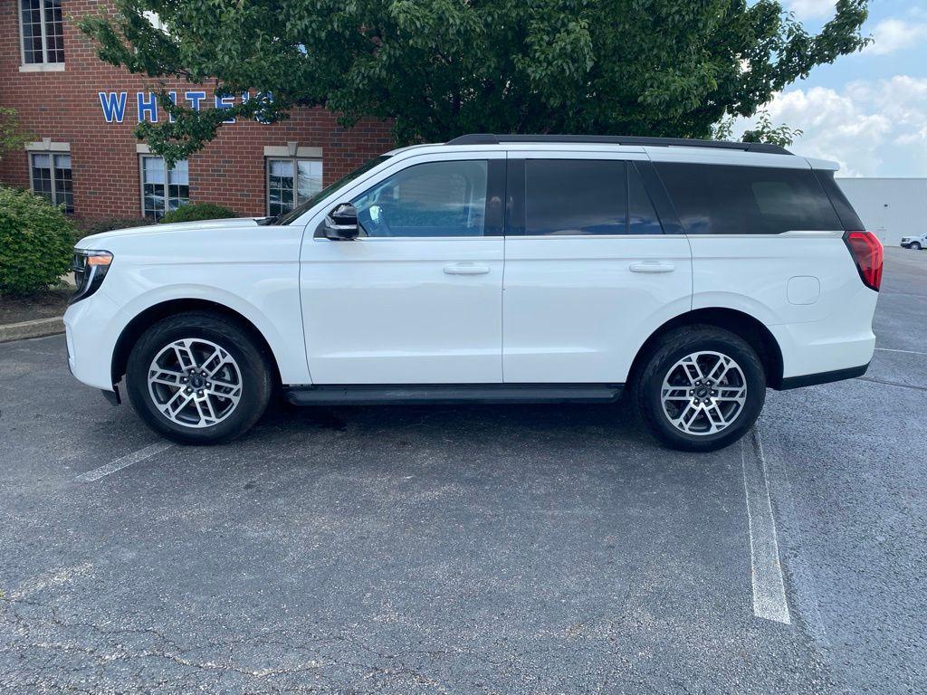 new 2026 Ford Expedition car, priced at $68,933