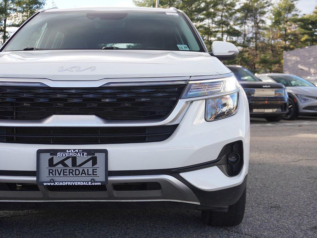 used 2023 Kia Seltos car, priced at $15,295