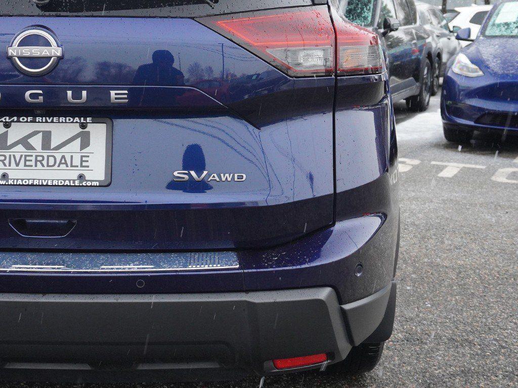 used 2024 Nissan Rogue car, priced at $21,299