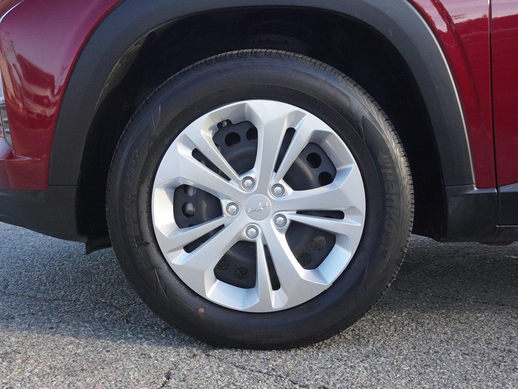 used 2024 Chevrolet Trax car, priced at $14,795