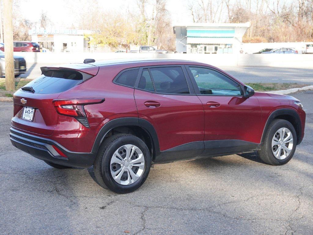 used 2024 Chevrolet Trax car, priced at $14,795