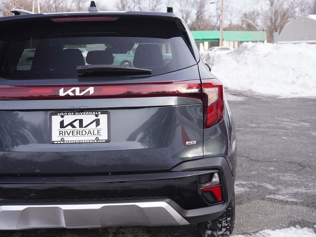 used 2024 Kia Seltos car, priced at $20,749