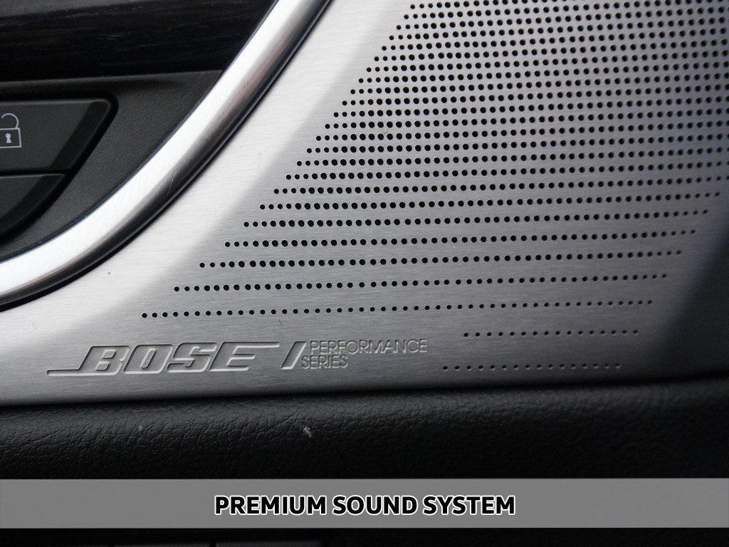 used 2024 Cadillac XT5 car, priced at $35,429