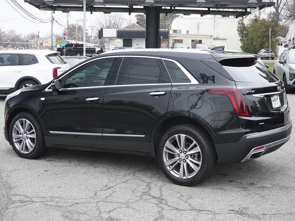 used 2024 Cadillac XT5 car, priced at $35,429
