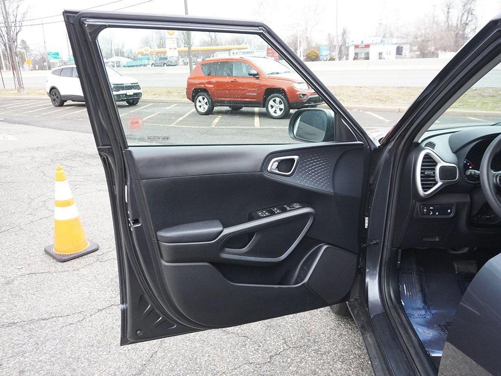 used 2021 Kia Soul car, priced at $14,899