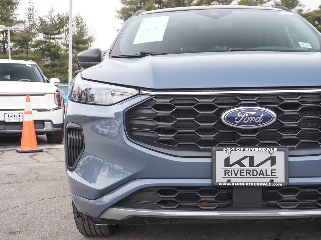 used 2024 Ford Escape car, priced at $17,999